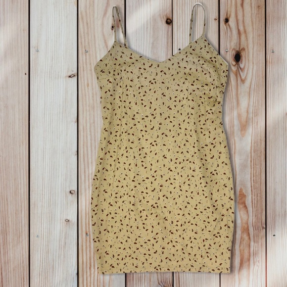 Custom Made Tan Paisley Dress - Picture 2 of 7